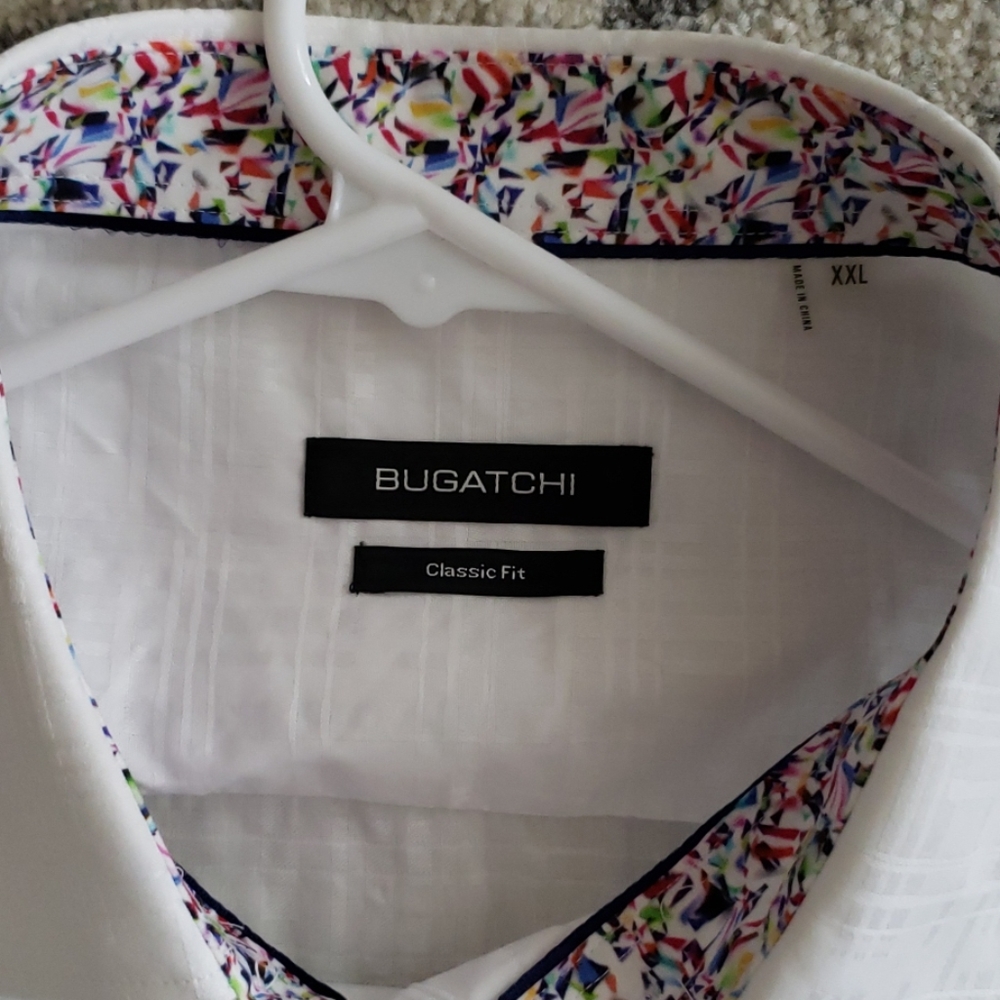 Mens Designer Button Up - Picture 3 of 3